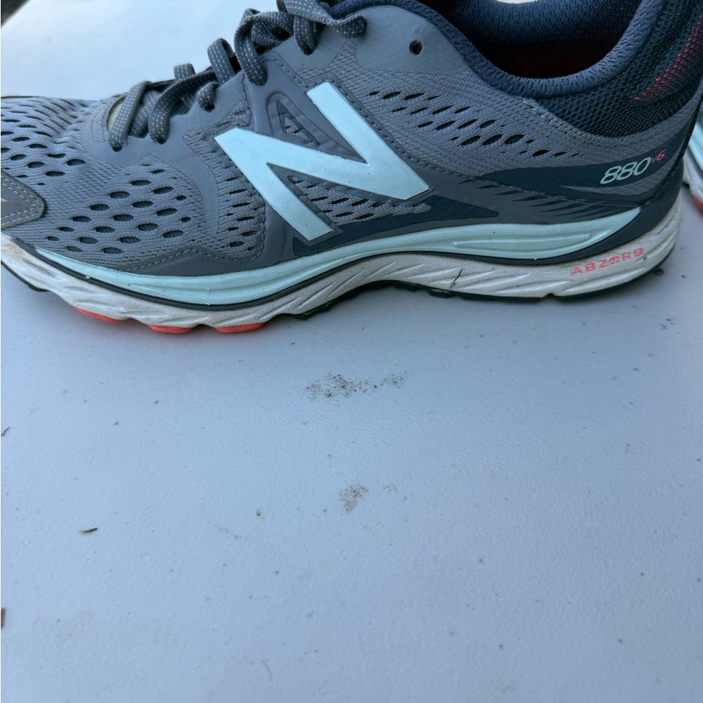 New Balance Gray and Pink Athletic Shoes - Picture 2 of 5